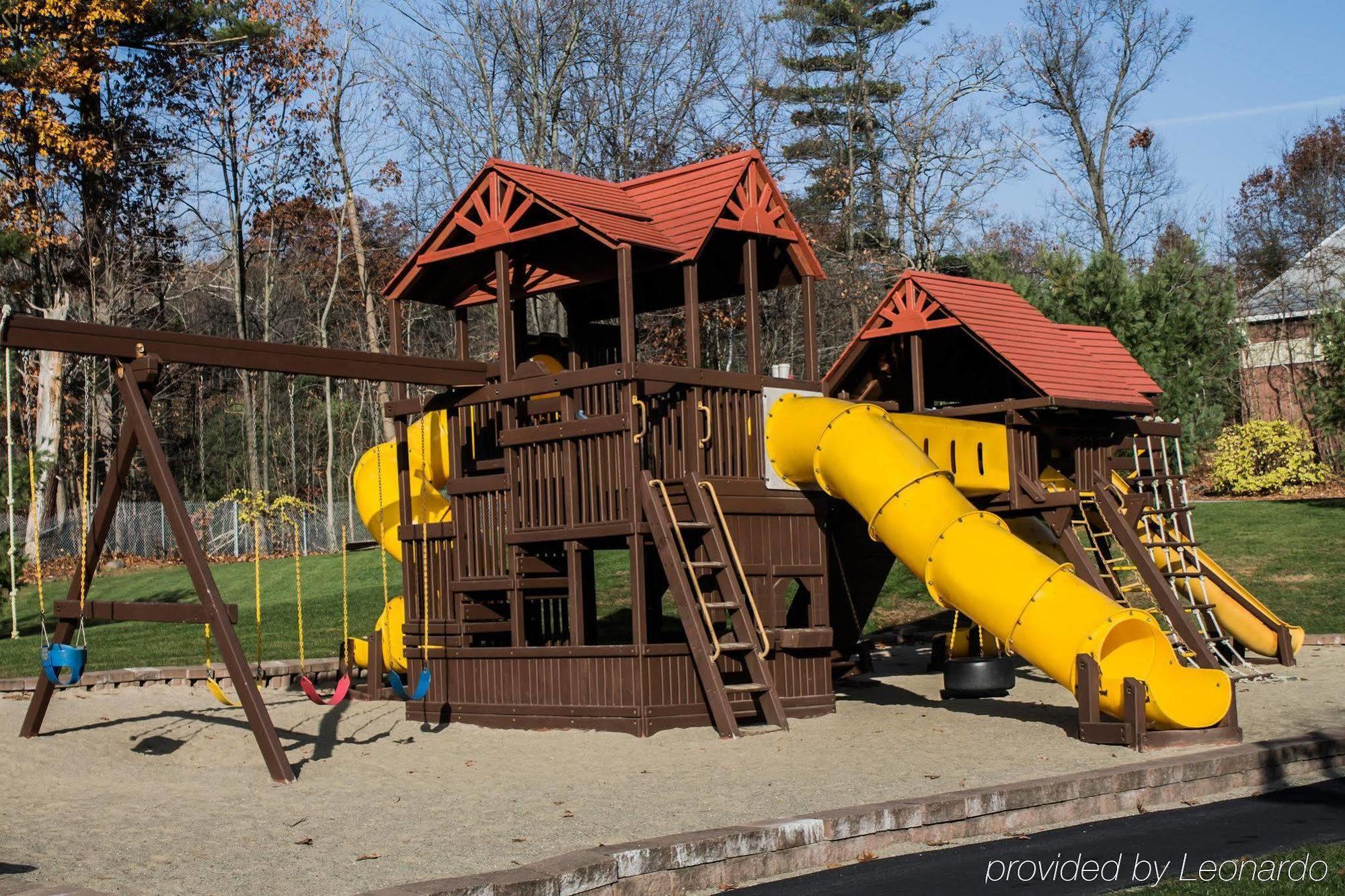 Comfort Suites Lake George - Queensbury Esterno foto