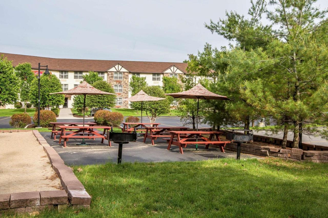 Comfort Suites Lake George - Queensbury Esterno foto