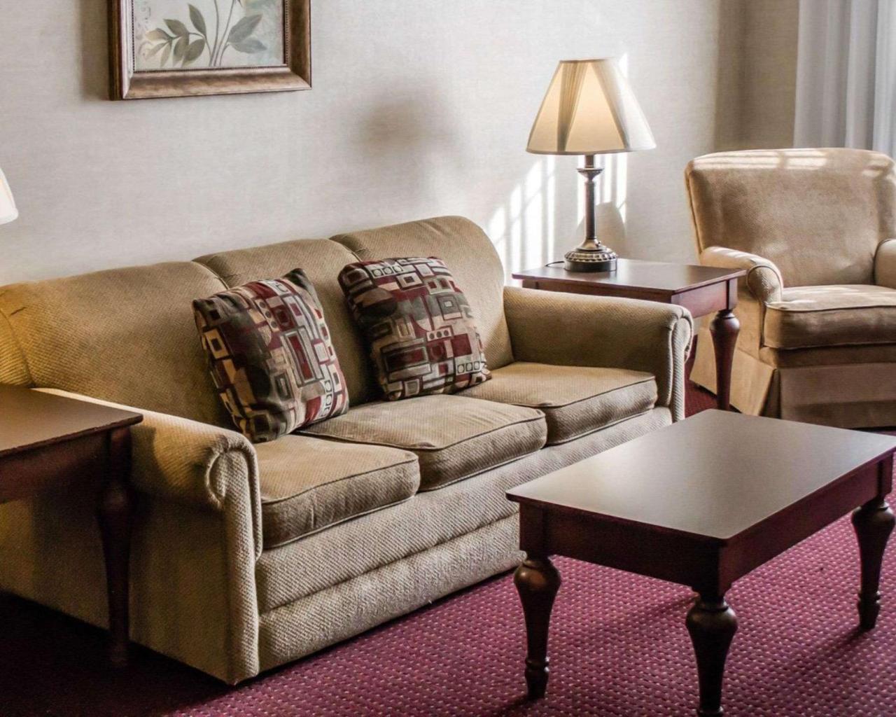 Comfort Suites Lake George - Queensbury Esterno foto
